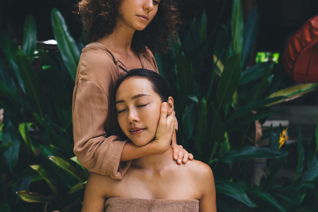 Serene Skin Days Ahead: Mastering the Art of Calming Serums for Sensitive Skin